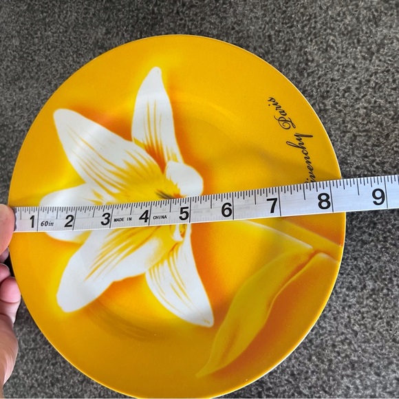 Givenchy Paris Yellow Floral Plate Collectible Decorative Designer Flower - Picture 4 of 5